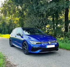 Volkswagen Golf R 2.0 TSI R DSG Akrapovic