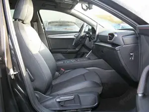 CUPRA Leon 1.5 eTSI DSG NAVI KAMERA LED Bild 2