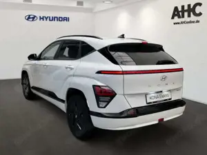 Hyundai KONA EV 2WD 65kWh Trend 2xKlima AUT Akustikglas Bild 4