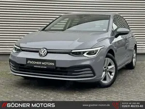 Volkswagen Golf VIII 1.5 TSI Life/DE-FHZ/PDC/LED/APPLE-CARPLAY/...