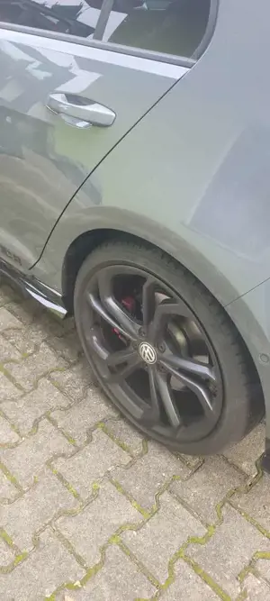Volkswagen Golf GTI Golf GTI TCR 2.0 TSI OPF DSG Bild 4