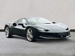 Ferrari 296 GTS 40.000€ an Optionals Bild 5