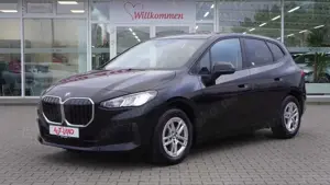BMW 218 218i Active Tourer LED Navi Kamera Sitzheizung