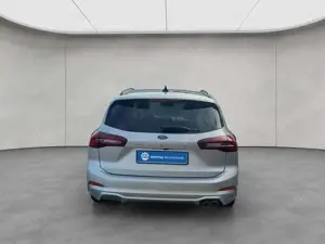 Ford Focus Turnier 1.0 EcoBoost Hybrid Aut. ST-LINE X Bild 4