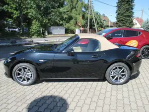 Mazda MX-5 2ST 1.5L SKYACTIV-G 132 6MT RWD Kazari Bild 4