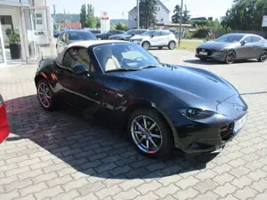 Mazda MX-5 2ST 1.5L SKYACTIV-G 132 6MT RWD Kazari Bild 3