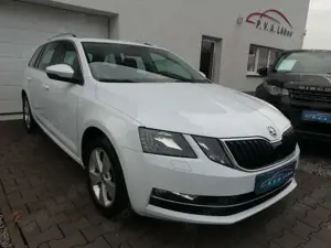 Skoda Octavia 2.0 TDI Style DSG | ACC | PDC | SHZ |AHK