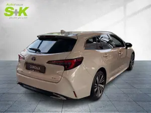Toyota Corolla Touring Sports 1.8 Hybrid Teamplayer*SHZ* Bild 3