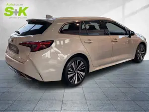 Toyota Corolla Touring Sports 1.8 Hybrid Teamplayer*SHZ* Bild 4