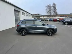 Skoda Karoq 1.5 TSI DSG Sportline 185€ m.20% Anz. AHK 19 Zol Bild 5
