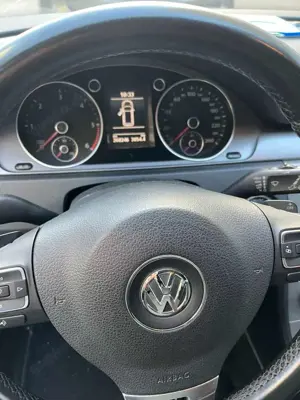 Volkswagen Passat Variant Passat Variant Diesel 2.0 TDI DSG BlueMotion Technology Comfortline