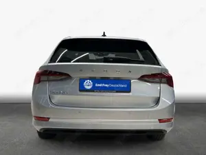 Skoda Octavia Combi 2.0 TDI DSG Style Bild 5