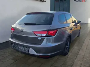 SEAT Leon ST Style*2.0 TDI*NAVI*BT*PDC* Klima Navi Bild 3