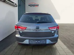 SEAT Leon ST Style*2.0 TDI*NAVI*BT*PDC* Klima Navi Bild 4