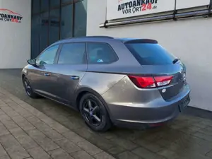 SEAT Leon ST Style*2.0 TDI*NAVI*BT*PDC* Klima Navi Bild 5
