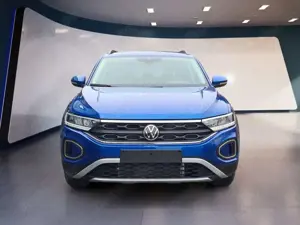 Volkswagen T-Roc 1.5 TSI DSG Life ACC APP Klimaauto SHZ PDC Bild 2