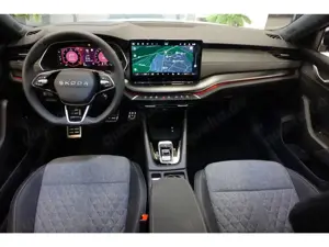 Skoda Octavia Combi 2.0 TSI Sportline 4x4 DSG AHK Navi HuD Matri Bild 4