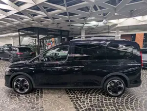 Ford Grand Tourneo L2 Active 7Stz PANO Bi-LED KAM AHK Bild 5