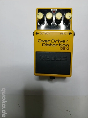 Boss OS-2, Overdrive, Distorsion.