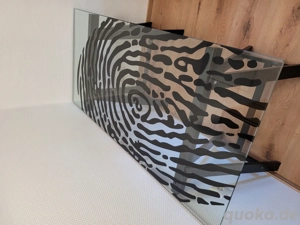 Glasplattentisch mit Böcken von IKEA