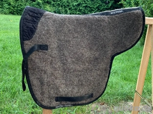 Satteldecke Fengur aus Filz