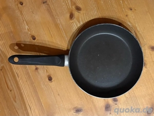pfanne 23,5 cm