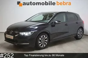 Volkswagen Golf 8 2.0TDI DSG Active Virtual Pano AHK