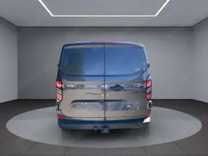 Ford Transit Custom DoKa Trend 320 L2H1 2.0 TDCI 170P Bild 3
