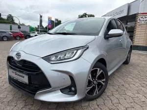 Toyota Yaris Hybrid Teamplayer **SAFETY/COMFORT**
