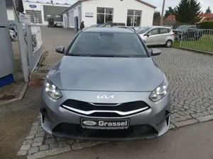 Kia Ceed / cee'd 1.5 T-GDI GT-line SW Bild 3