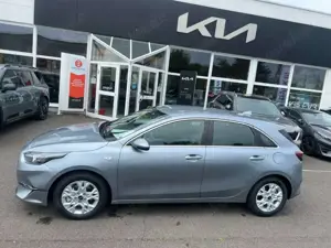 Kia Ceed / cee'd CEED_5 1.5T 140 DCT7 VIS KOMF+ (NAV) Apple CarPlay Bild 2