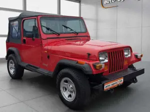Jeep Wrangler YJ 4.0 MK1/2.Hd/AHK/Oldtimer/Original