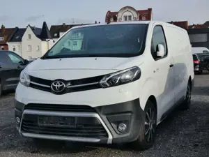 Toyota Proace L2 Kasten Meister 3 Sitzer Motorschaden