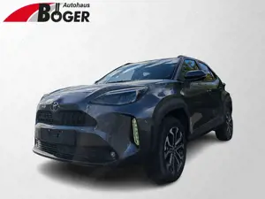 Toyota Yaris Cross 1.5 Teamplayer Hybrid + 3 Pakete