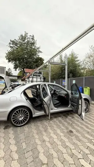 Mercedes-Benz E 320 4Matic Automatik Avantgarde