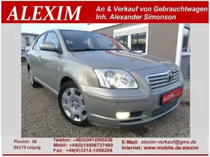 Toyota Avensis 1.8 Sol Liftback/Klimaautomatik/8xBereif