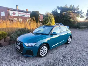 Audi A1 30 TFSI Sportback S tronic advanced *Klimatr,SHZ*