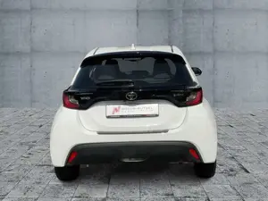 Toyota Yaris 1.5 Hyb. Comfort Bild 5