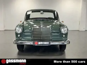Mercedes-Benz 190 C Heckflosse Limousine - W110 mehrfach Bild 2