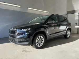 Skoda Karoq Selection 150PS DSG AHK+Kamera+ACC+Kessy+Kamera...
