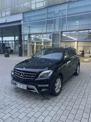 Mercedes-Benz ML 350 ML 350 BlueTEC 4MATIC 7G-TRONIC