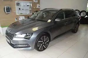 Skoda Superb Combi Style 2.0 TDI DSG Columbus Standheizung