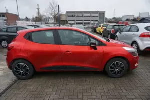 Renault Clio IV Life   *** KEINE KLIMAANLAGE *** Bild 2