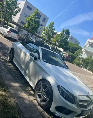 Mercedes-Benz C 220 d Cabrio 4Matic 9G-TRONIC AMG Line