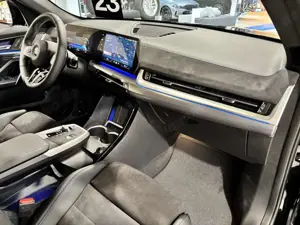 BMW iX2 eDrive20 M Sport Pro DAB HK AHK DA+ adapt. LED Bild 5
