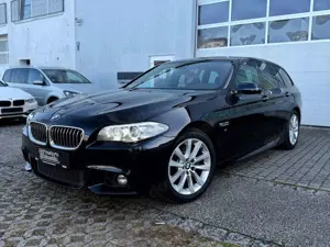 BMW 520 d Touring MPaket/BiXenon/AHK/Panorama/Navi/