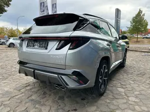 Hyundai TUCSON 1.6 T-GDi HEV 4WD N Line 215 PS Matrix Bild 4