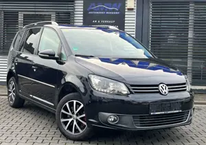 Volkswagen Touran Highline*LEDER*NAVI*PANO*AHK*KAMERA*7SITZ