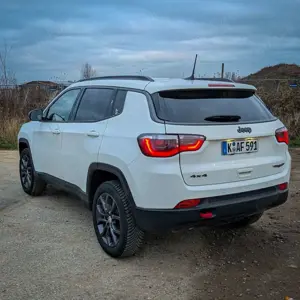 Jeep Compass Compass Diesel 2.0 MultiJet Automatik - Trailhawk Bild 3