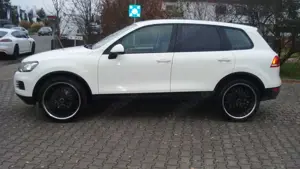 Volkswagen Touareg V6 TDI! OFFROAD-PAKET!AHK-3500KG! TOP !